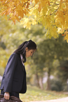 我是爸爸的女人中字头